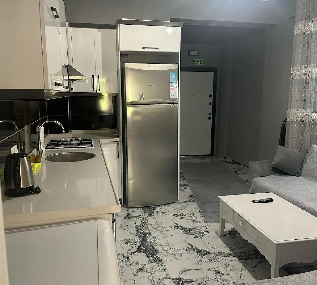 In The Center, 6-7 Minutes To The Airport, Close To The Sea And Coves Dalaman Apartment