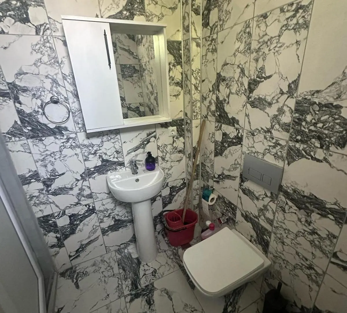 In The Center, 6-7 Minutes To The Airport, Close To The Sea And Coves Dalaman Apartment